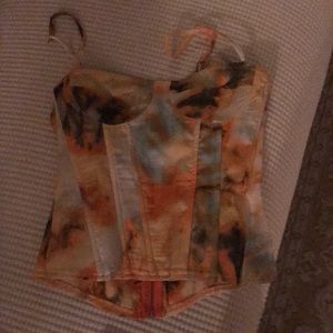 Pretty little thing top